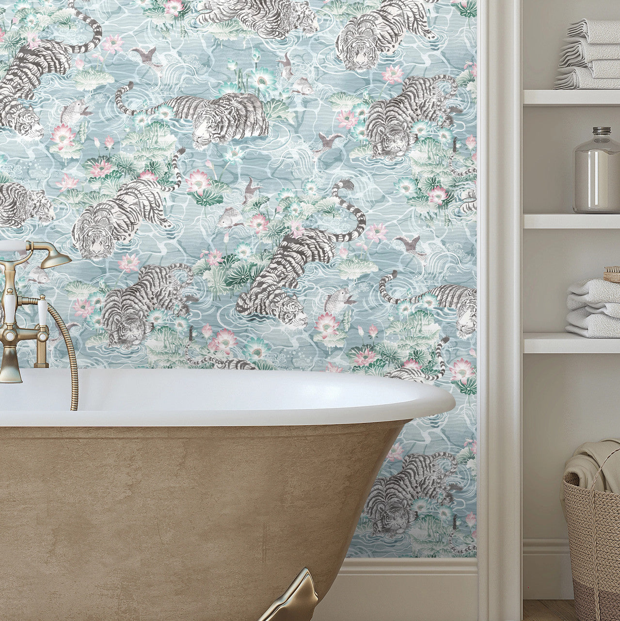 BMPP004/09A Tiger Lily Wallpaper by Brand McKenzie