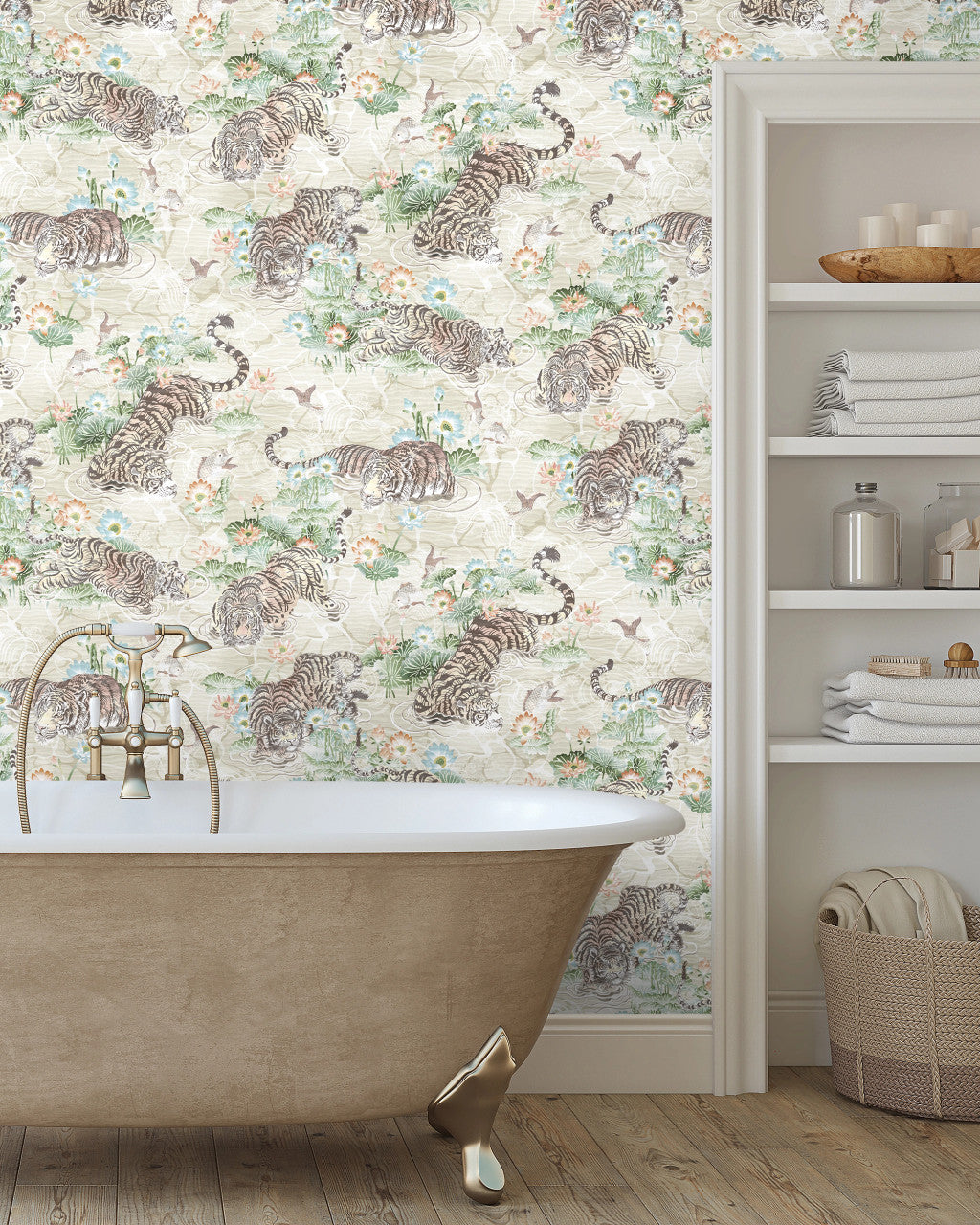 BMPP004/09C Tiger Lily Wallpaper by Brand McKenzie