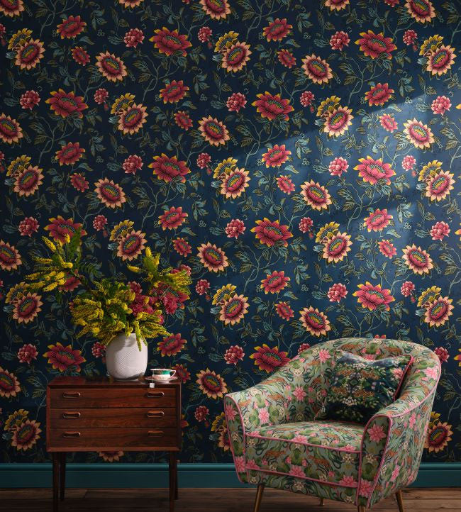 Tonquin Botanical Wonders Wedgwood Wallpaper by Clarke & Clarke