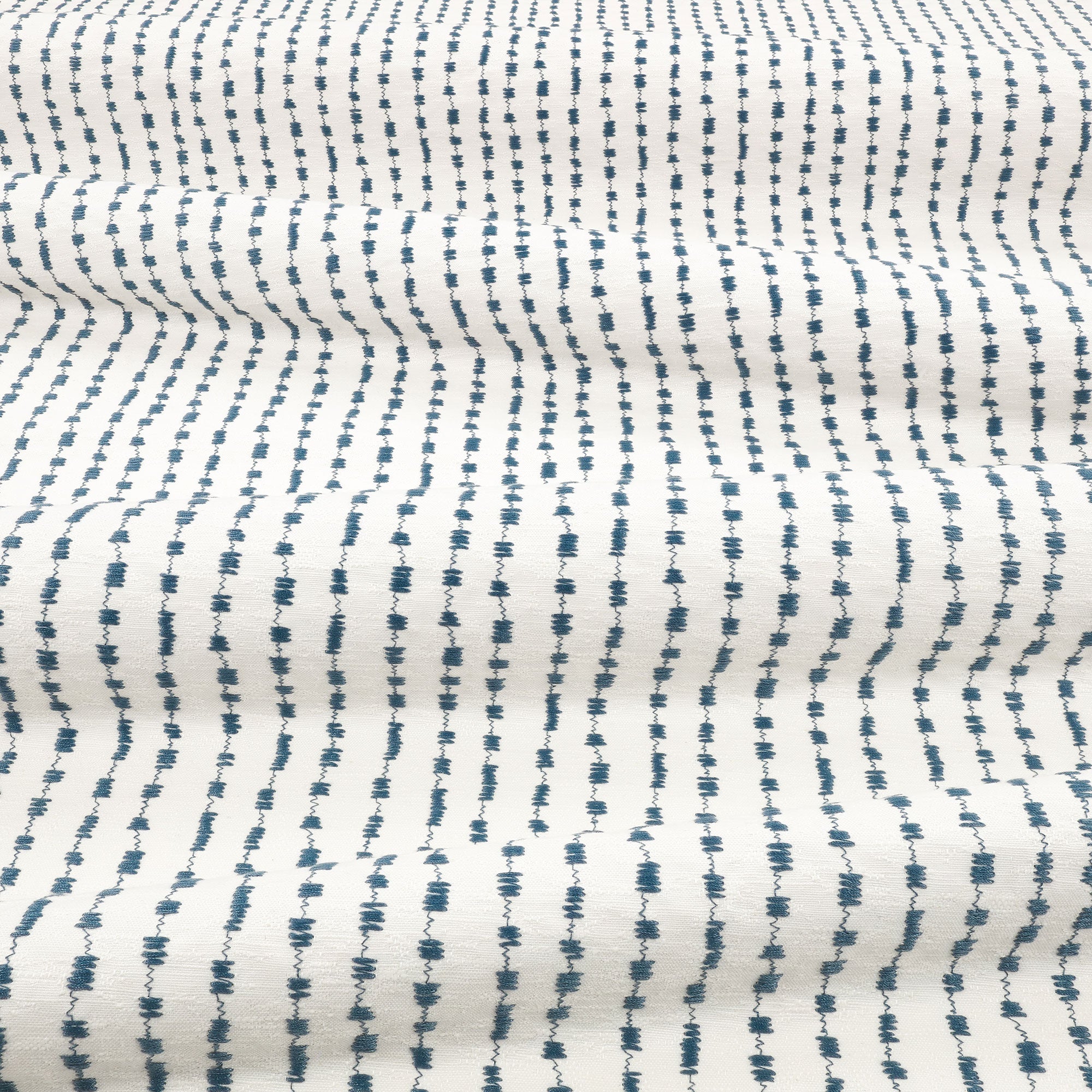 V3643/01 Malik Harbour Zaria Fabric by Villa Nova