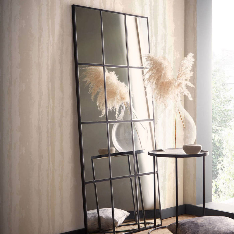 W0223/02 Herrera Metropolitan Ivory Wallpaper by Clarke & Clarke