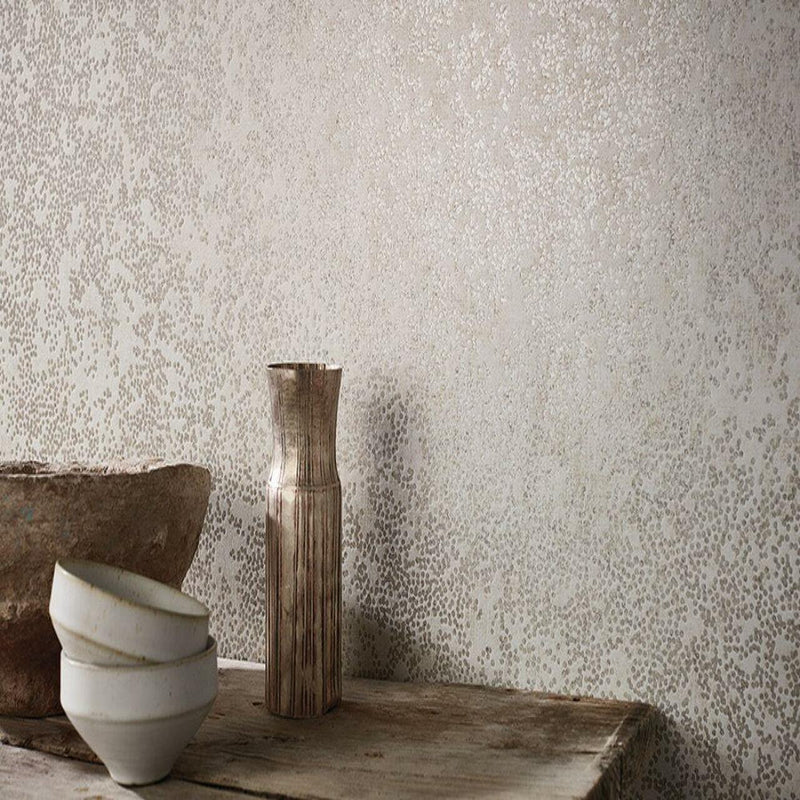 W424/01 Nyiri Etsu Wallpaper By Romo