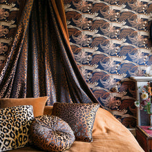 W450/04 Delilah Temperley London Sienna Wallpaper By Romo
