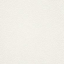 W618/08 Speckle Still Life Wallpaper by Villa Nova