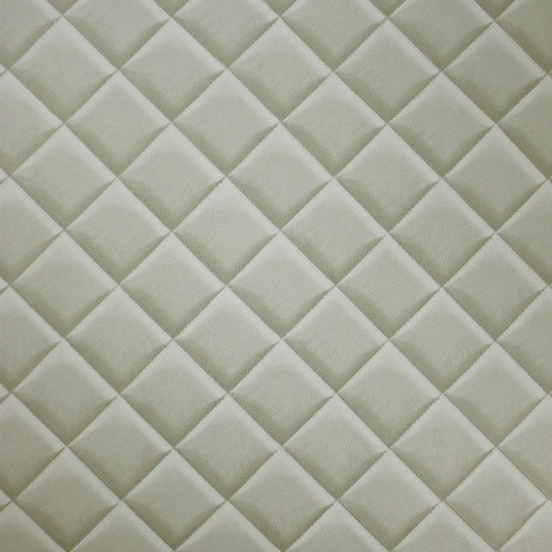 Osborne & Little Metropolis Vinyls 2 Cabretta Vinyl Pale Metallic Gilver - W6336-01 Wallpaper