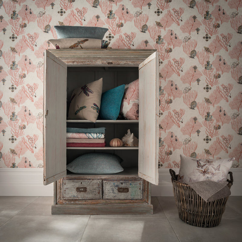 W7262-01 Coralino Deya Wallpaper By Matthew Williamson