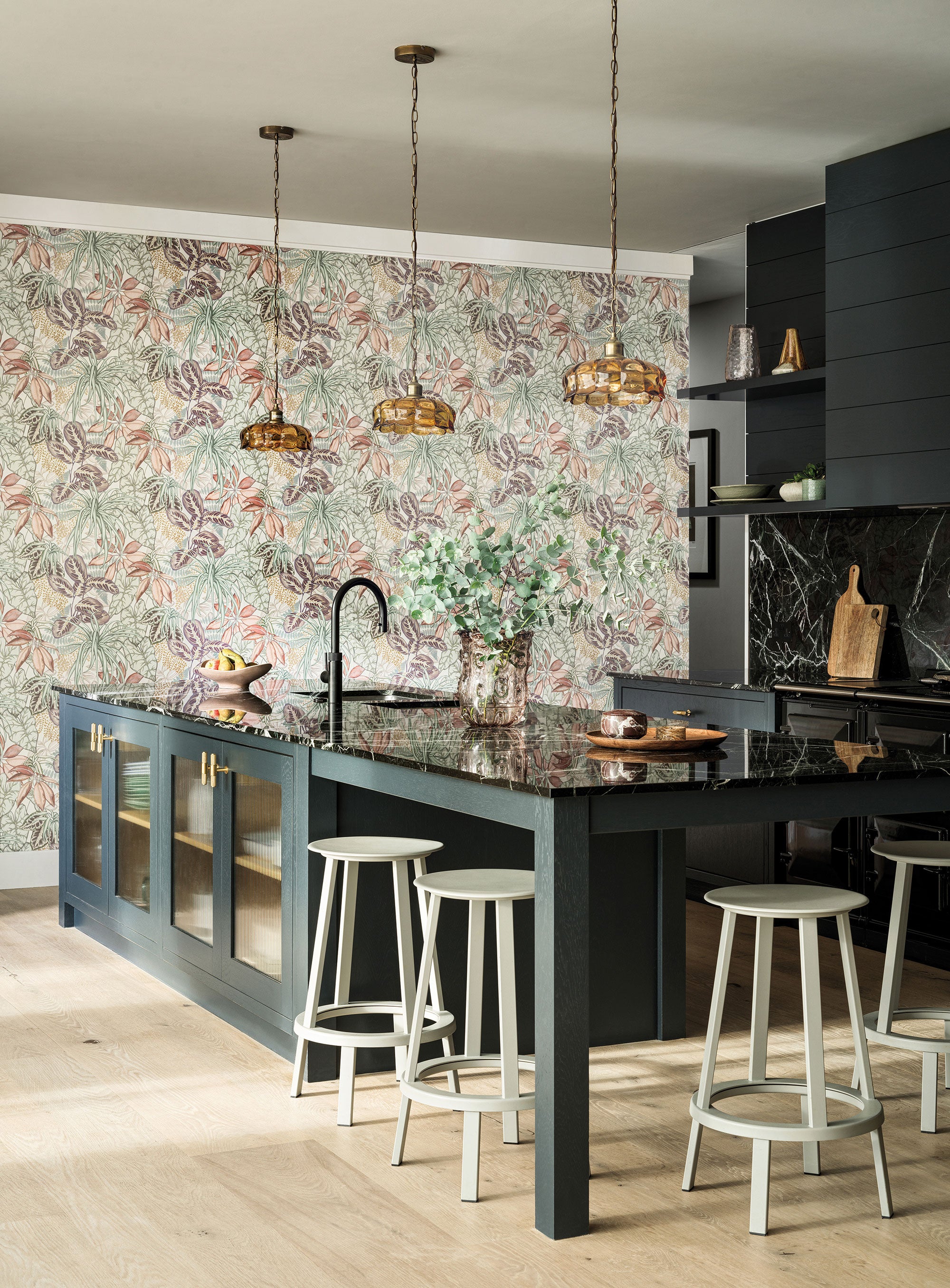 W8032-01 Hothouse Lichen / Blush. Wallpaper by Osborne & Little