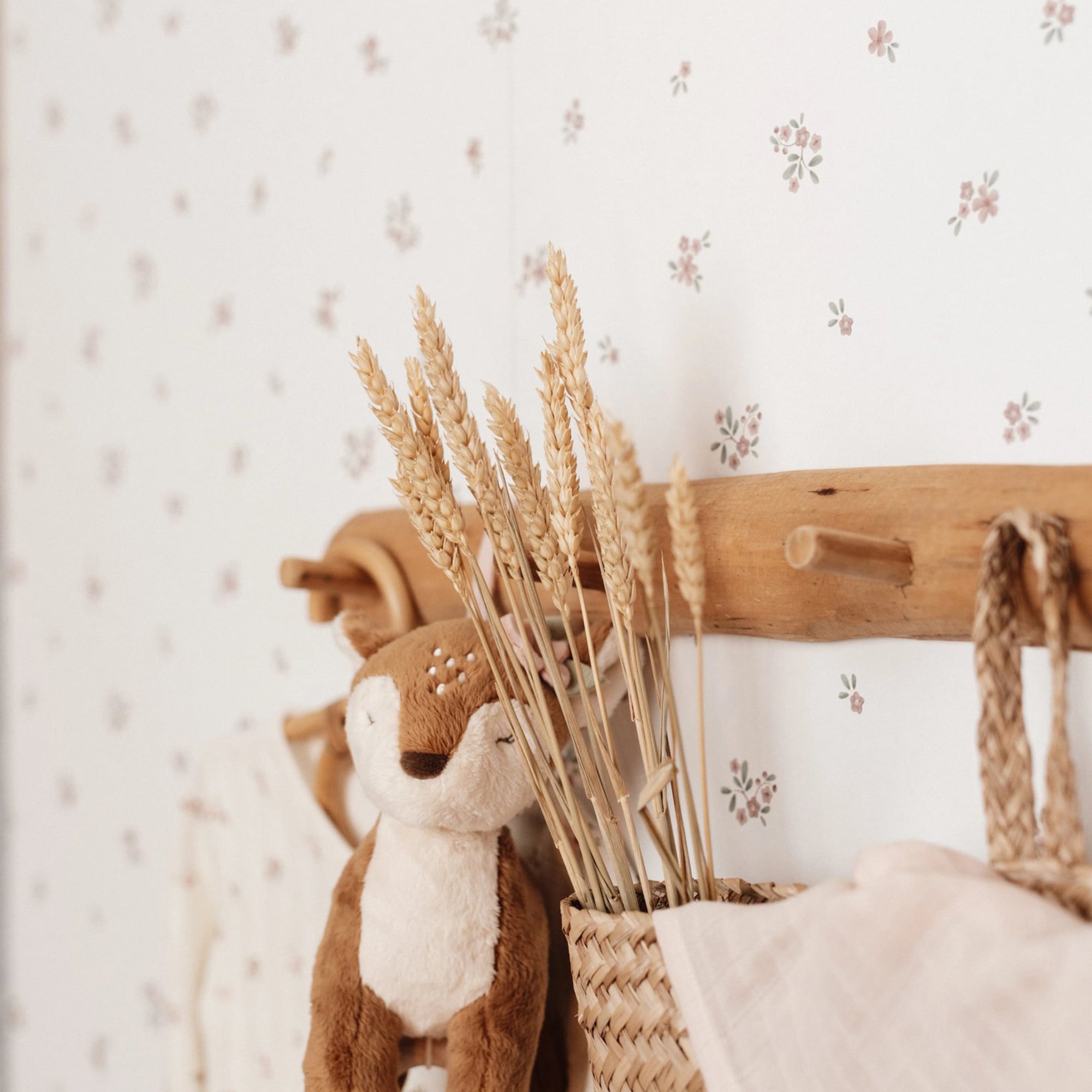WD119031 Fairy Blossom White/pink Wallpaper by Little Dutch