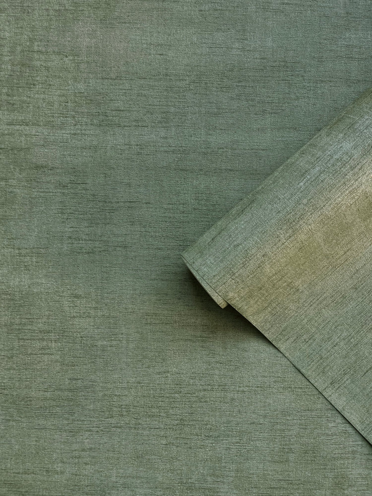 Brushed Texture Green Wall Textures Wallpaper by Galerie — roomshot 2