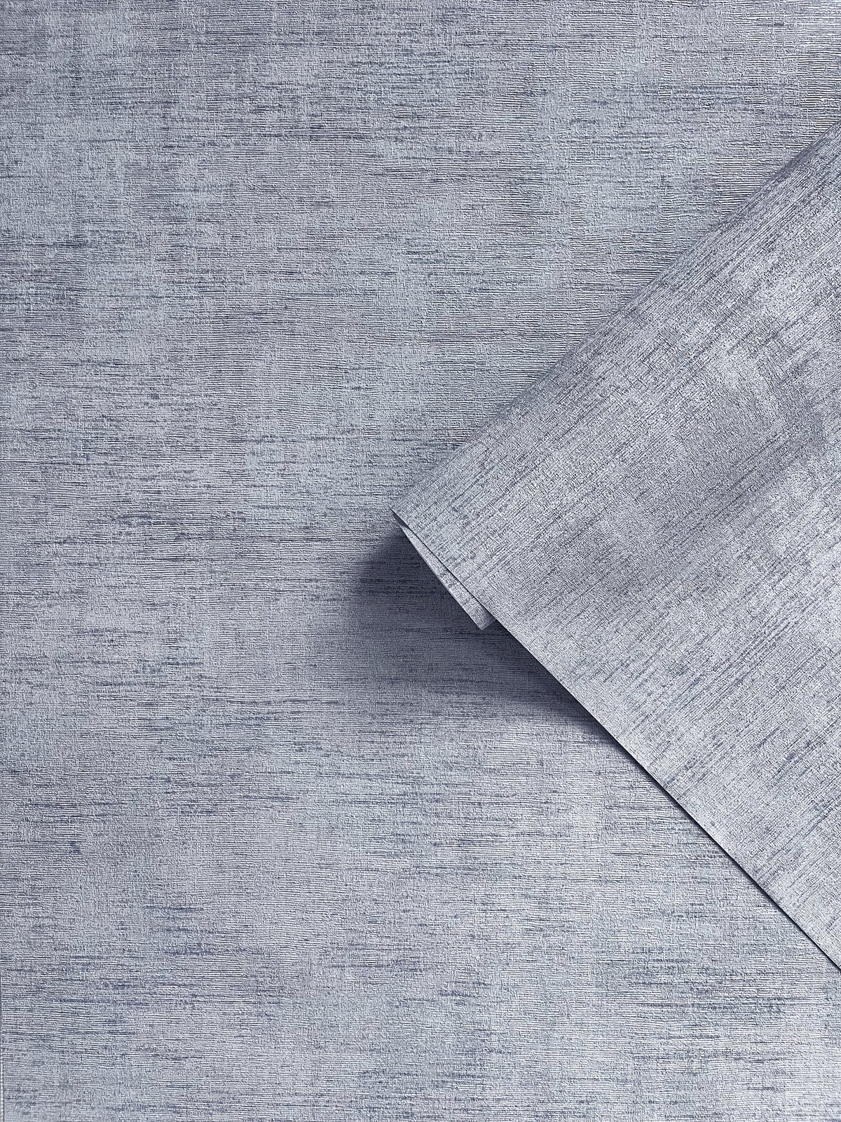 Brushed Texture Blue Grey / Silver Wall Textures Wallpaper by Galerie — roomshot 2