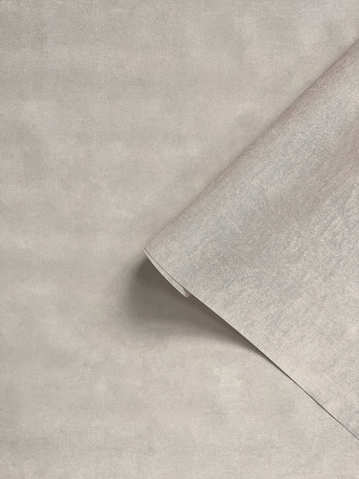 Soft Mottle Pale Greige Wall Textures Wallpaper by Galerie — roomshot 2