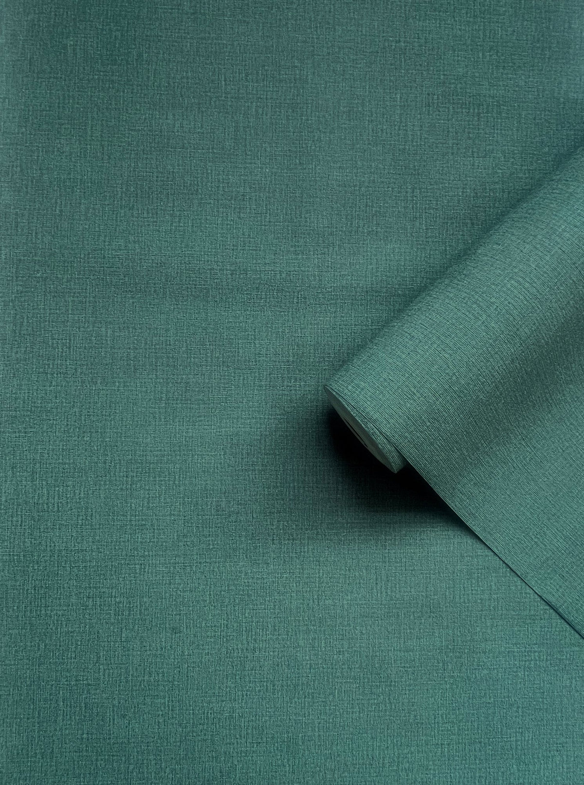 Textile Grid Aquamarine / Blue Wall Textures Wallpaper by Galerie — roomshot 2