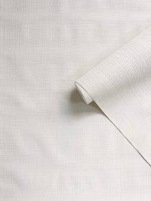 Papyrus Weave White Wall Textures Wallpaper by Galerie — roomshot 2