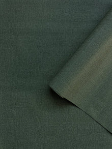 Fine Texture Green Wall Textures Wallpaper by Galerie — roomshot 2