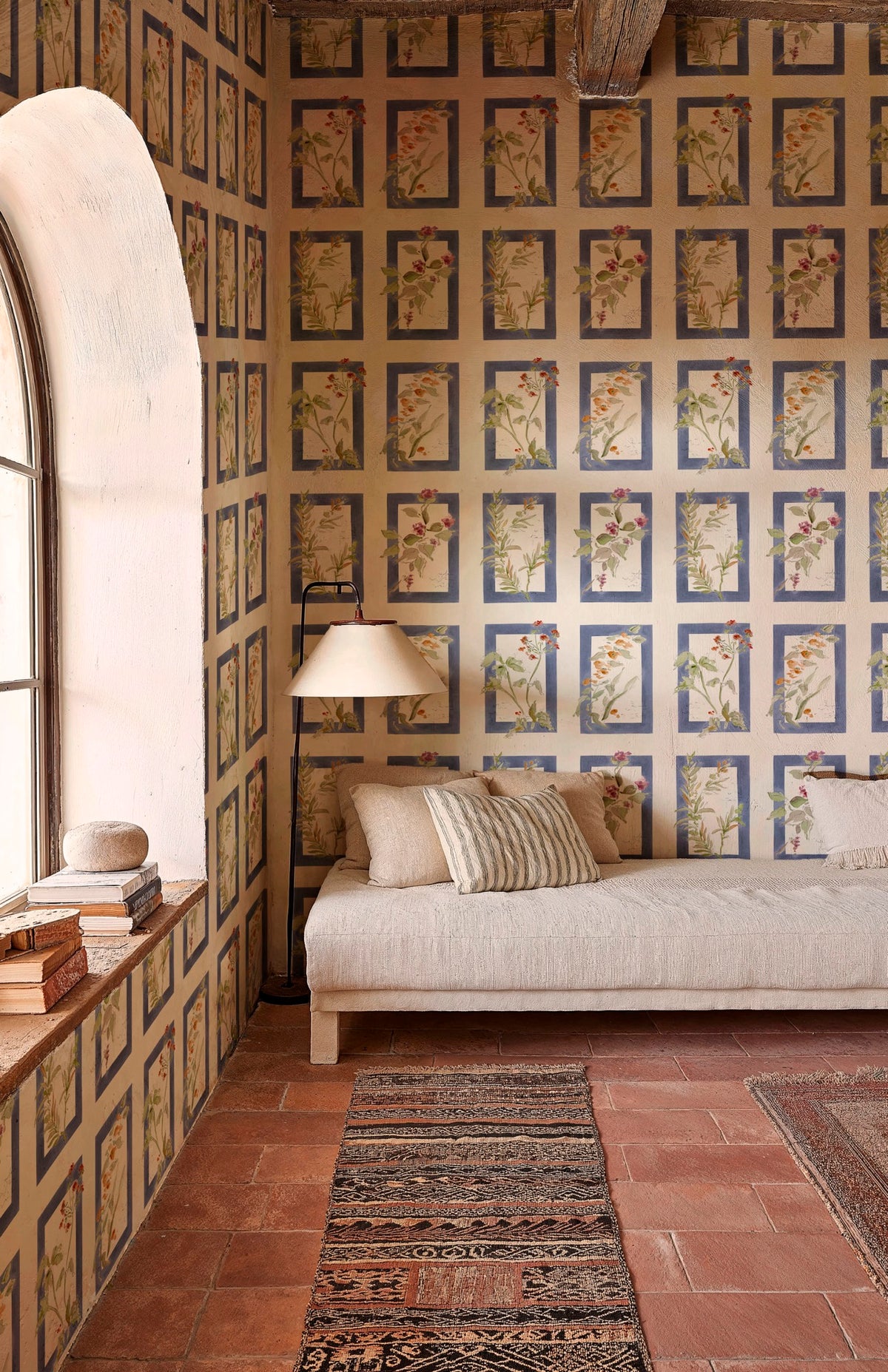 YSP0633 Sta Cruz Ultramar Sevilla Wallpaper by Coordonné - room