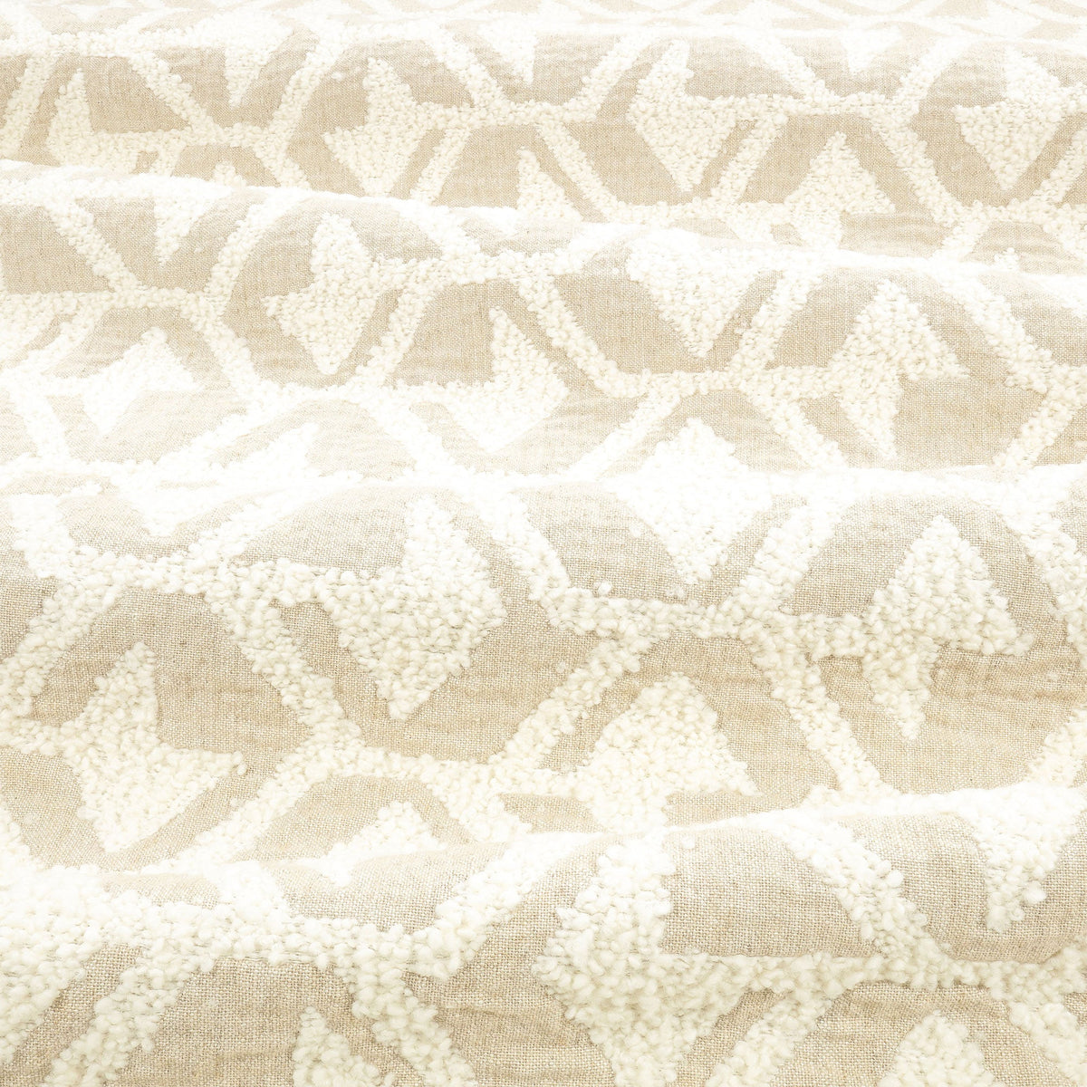 Z799/01 Hex Moonbeam Juego Fabric by Zinc Textile