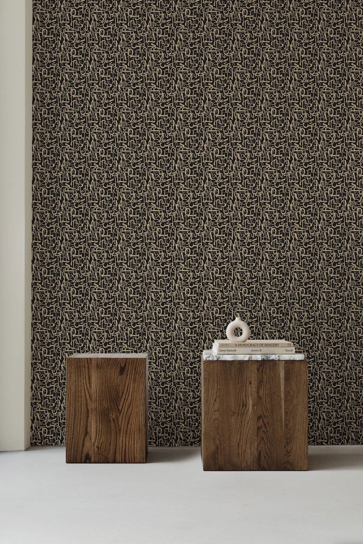 AN4603-6 Verso Black Ania Wallpaper by Tres Tintas