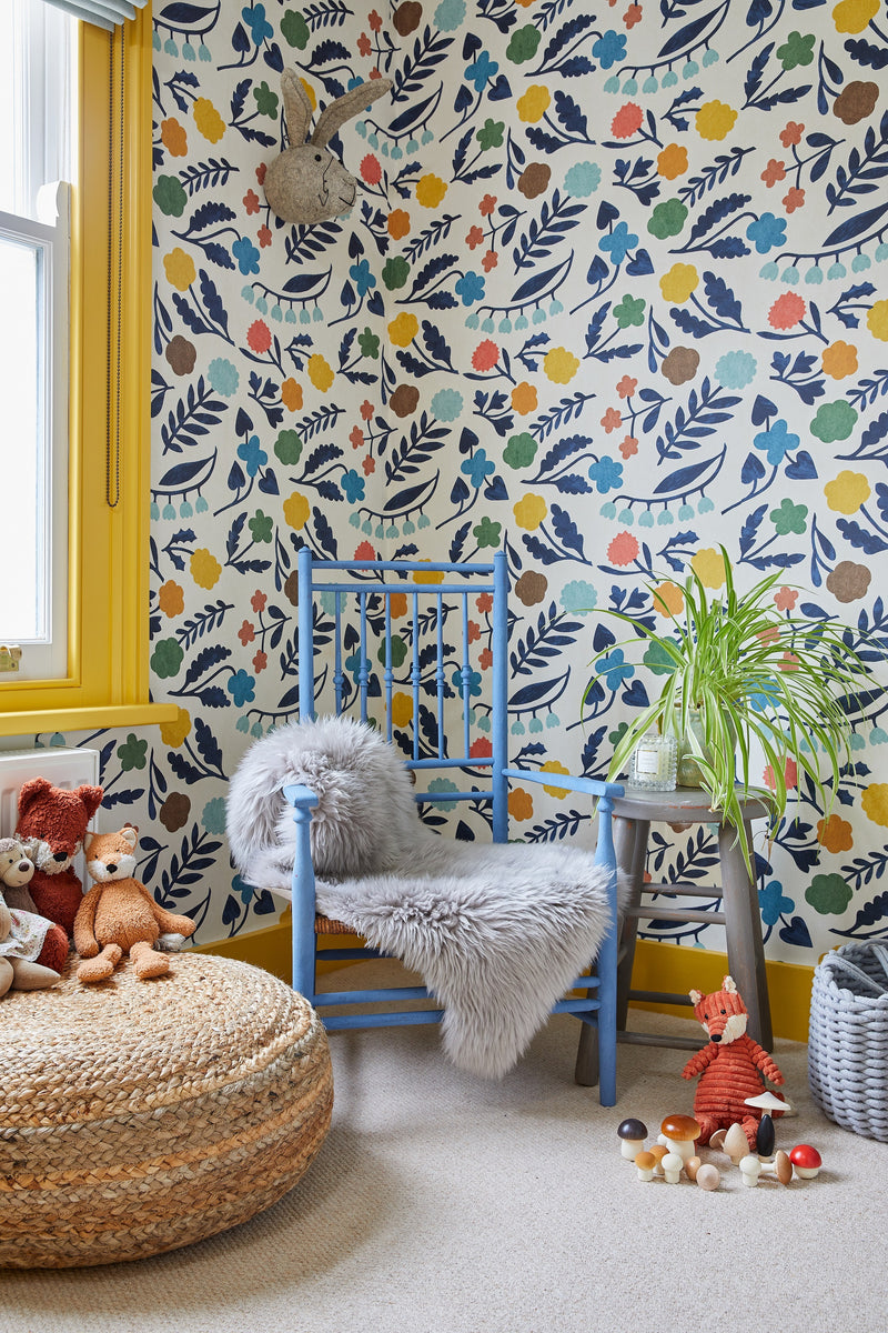 Array wallpaper by Christopher Farr Cloth in a room setting