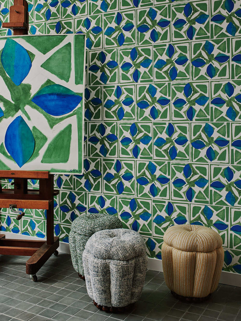 Fiori wallpaper by Christopher Farr Cloth in a room setting