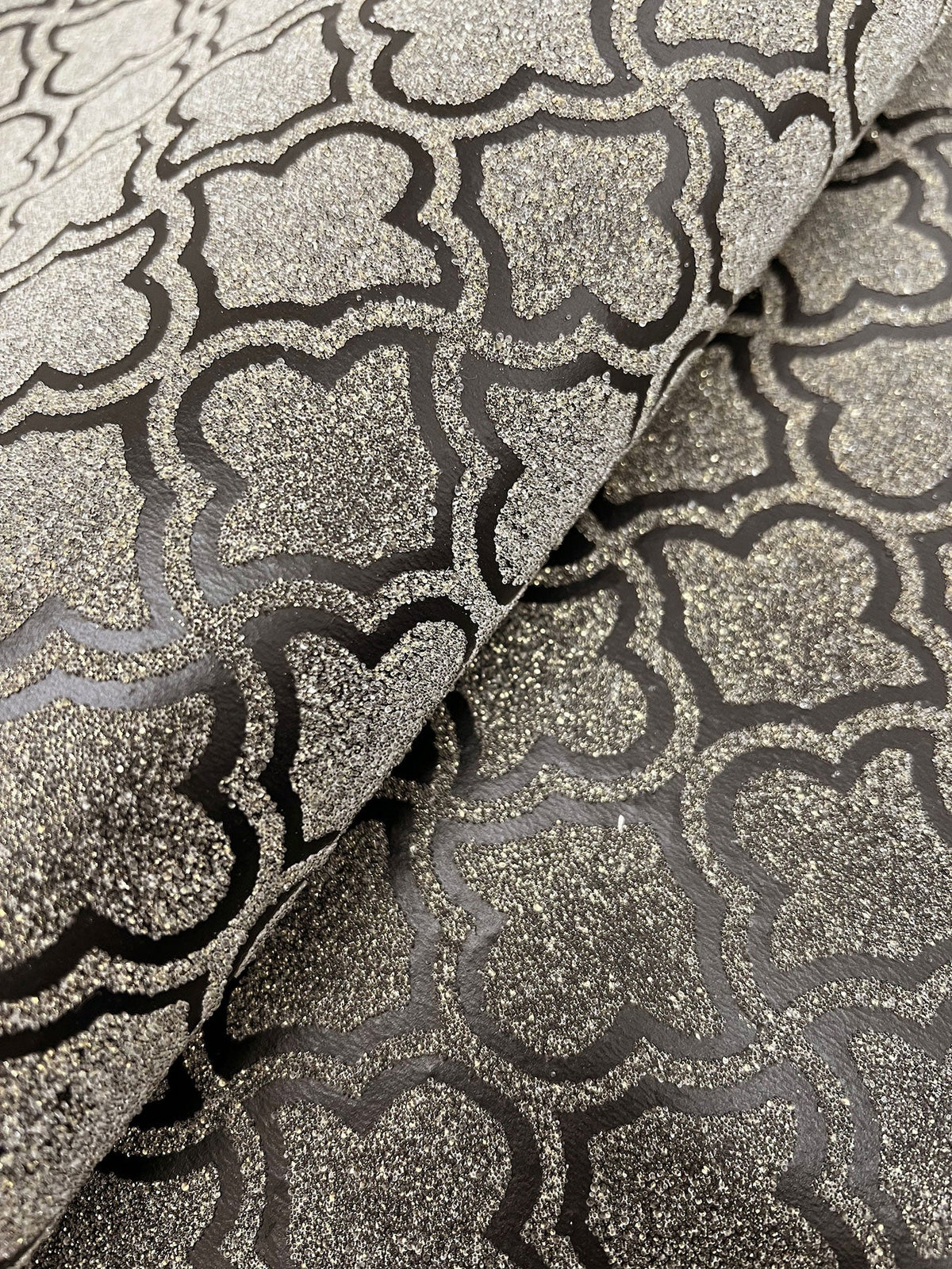 Candice Olson Uptown Glam Black & Gold Decadence Wallpaper by York Wallcoverings