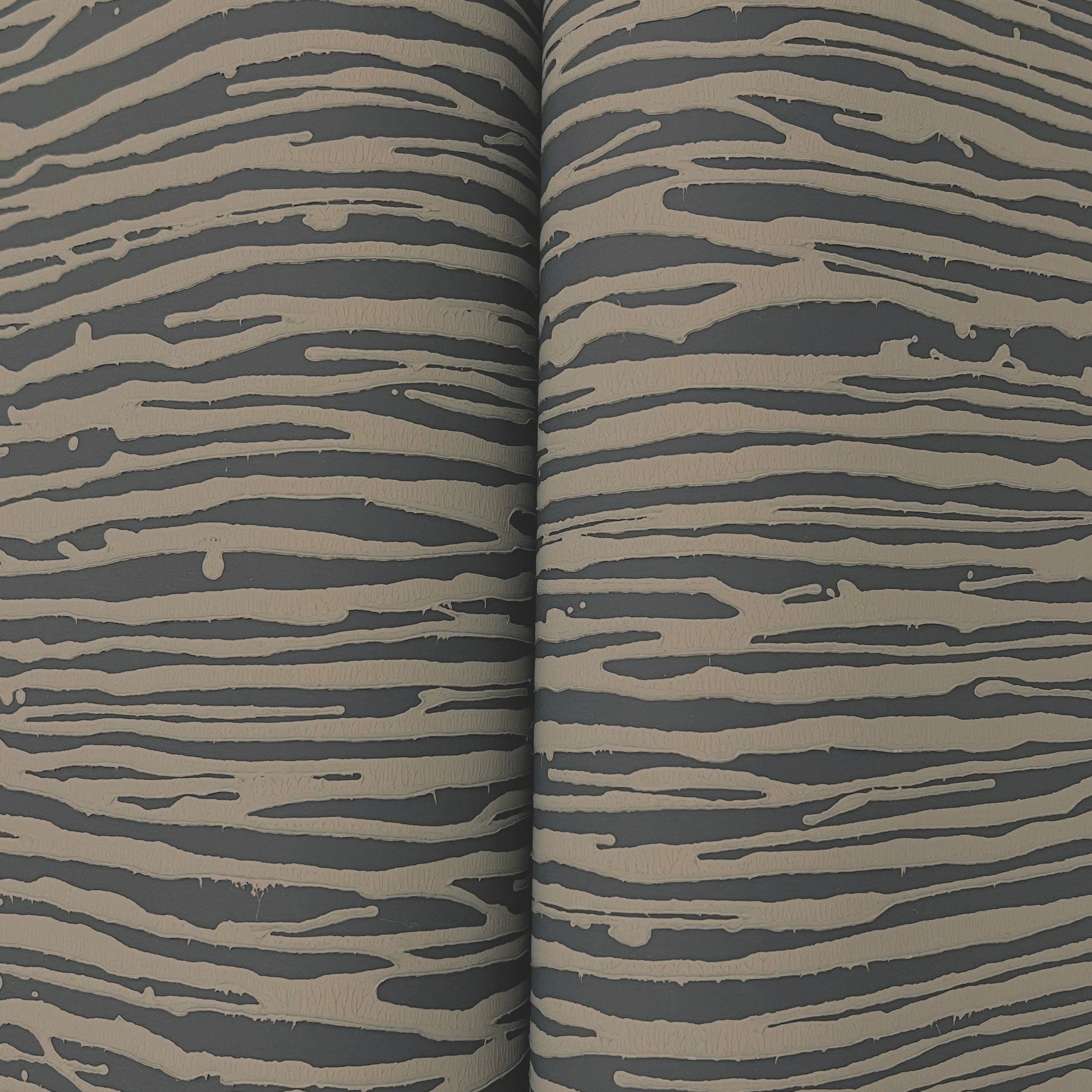 Candice Olson Horizons Charcoal Decadence Wallpaper by York Wallcoverings