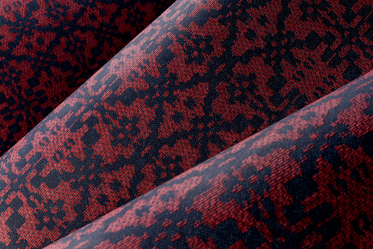 60543 Le Prestige Essentials L'Invité Framboise Wallpaper By Arte