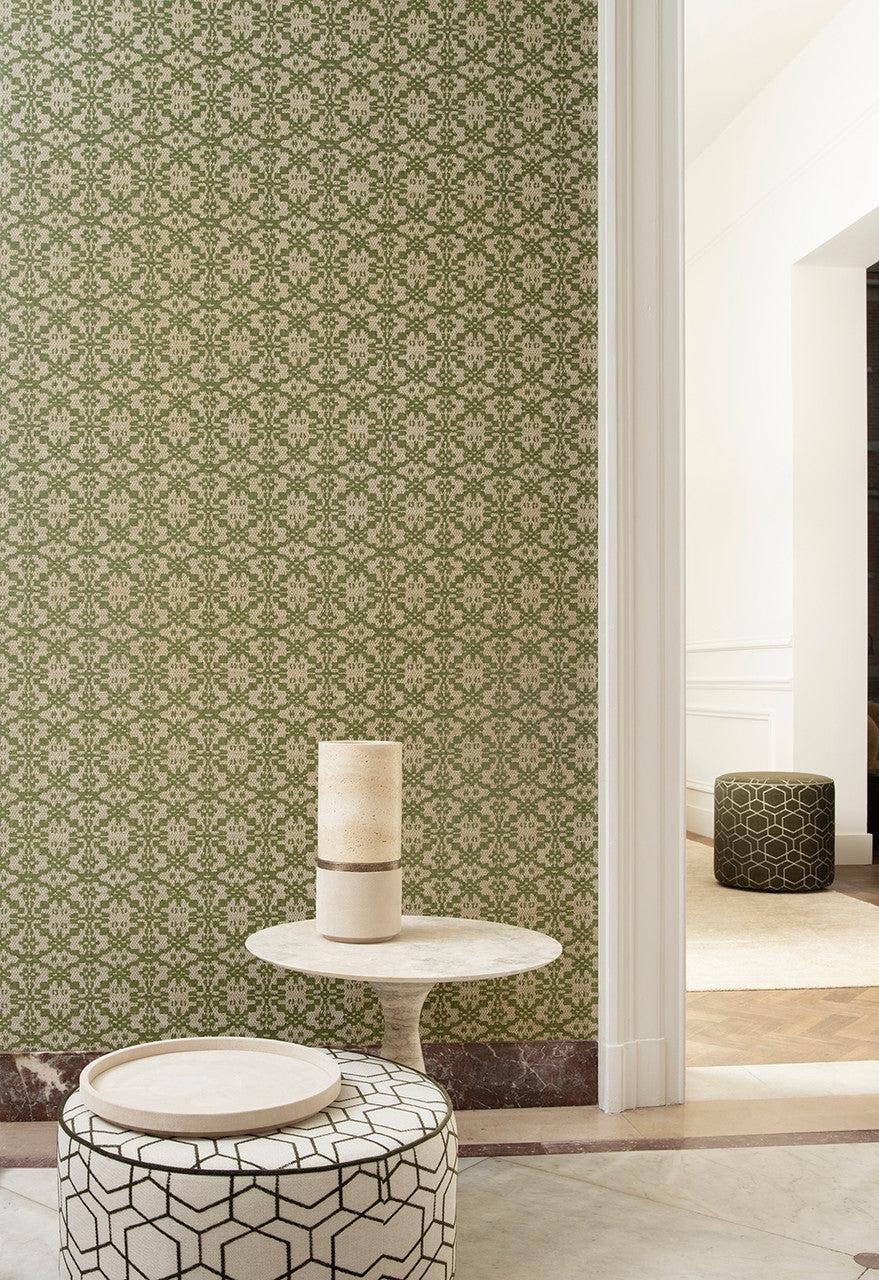 60545 Le Prestige Essentials L'Invité Cricket Wallpaper By Arte