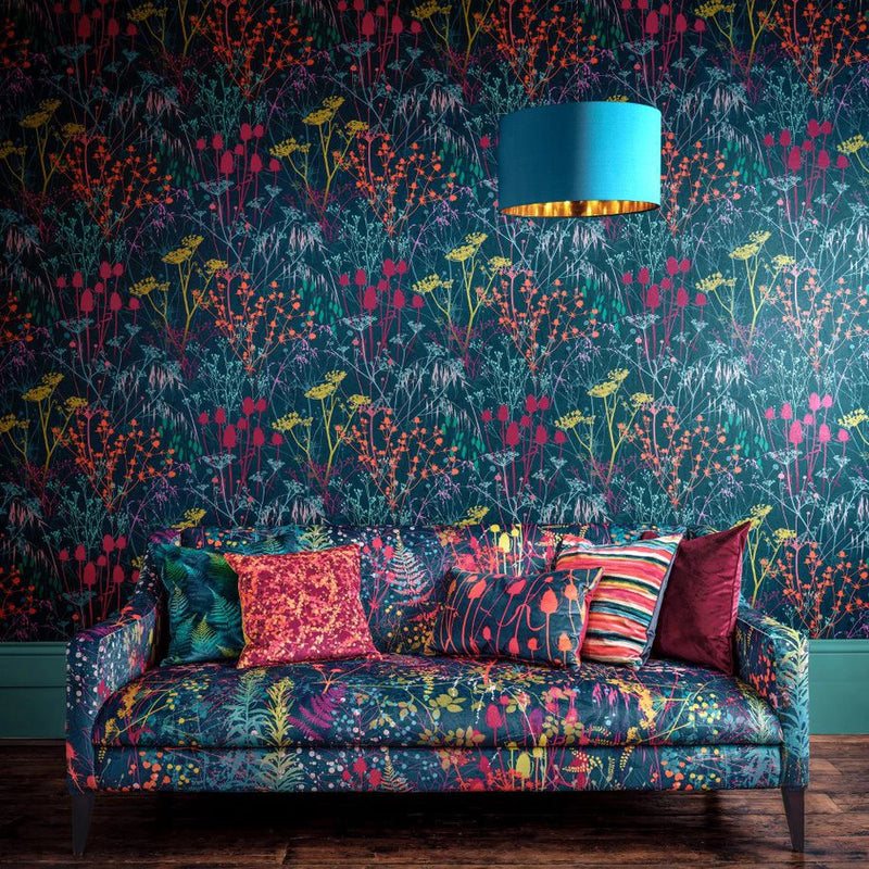 120395 Summer Border Wallpaper by Clarissa Hulse