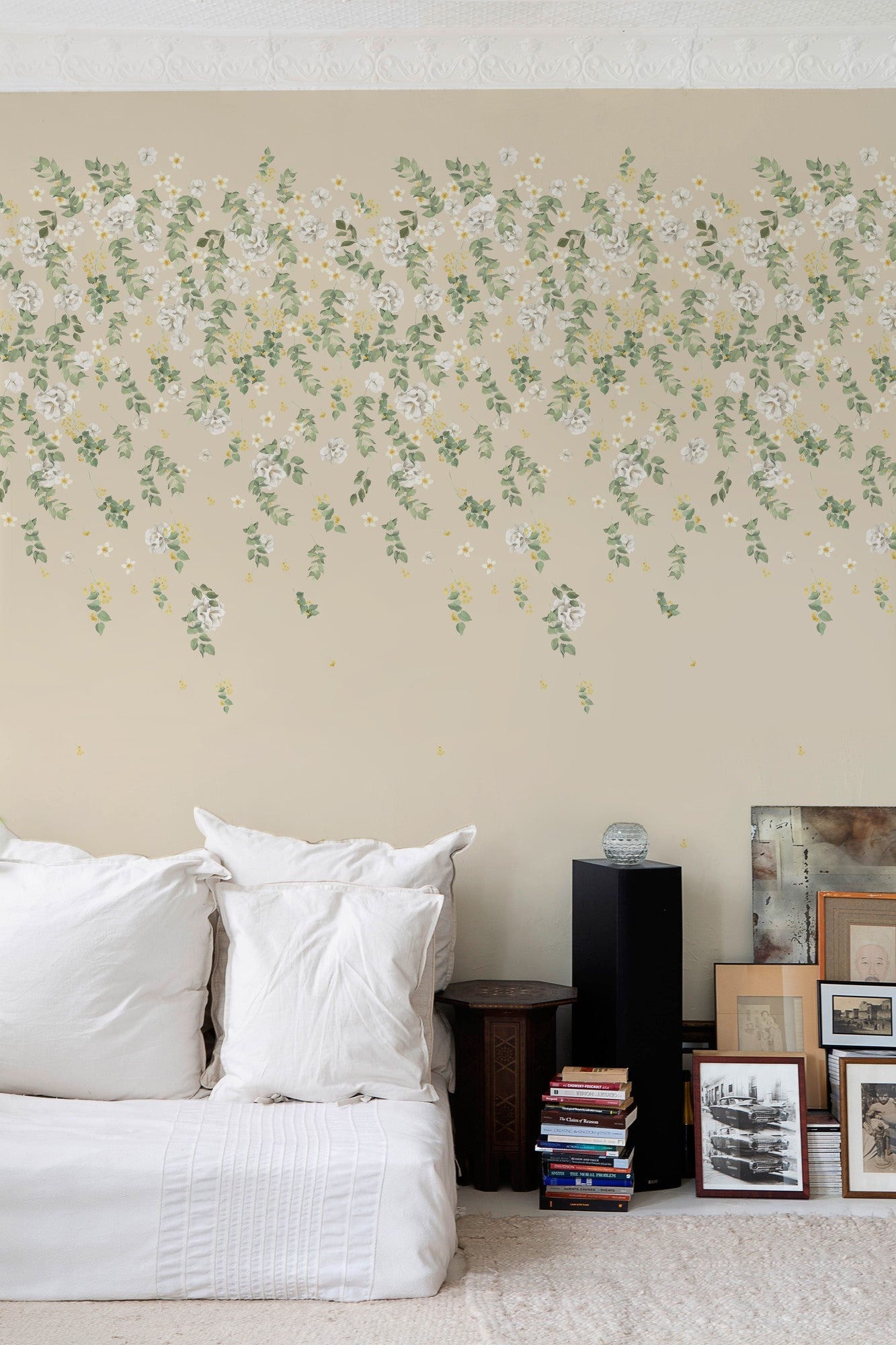 FL01 Florella Cream Les Vangardes Mural by Tres Tintas