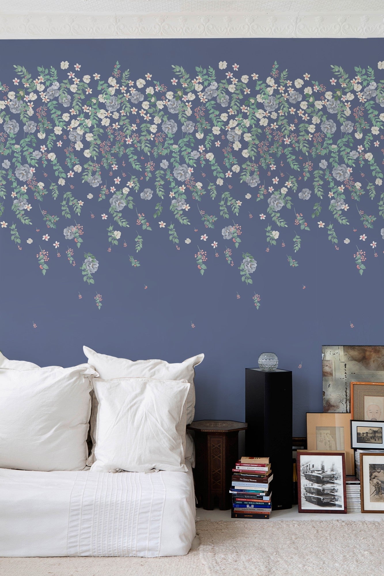 FL04 Florella Dark Blue Les Vangardes Mural by Tres Tintas