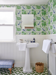 La Jungle wallpaper by Christopher Farr Cloth in a room setting