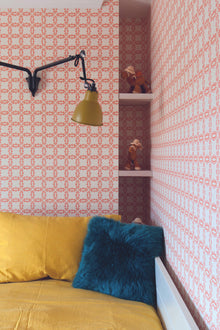 Marimba wallpaper by Christopher Farr Cloth in a room setting