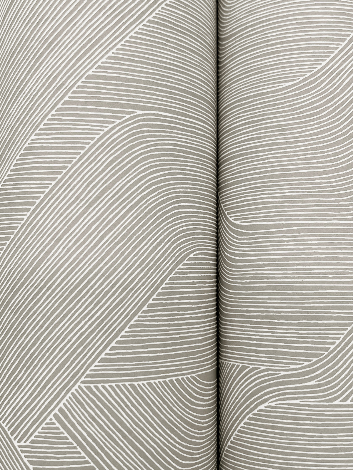Candice Olson Fine Line Geometric Grey Natural Discovery Wallpaper by York Wallcoverings