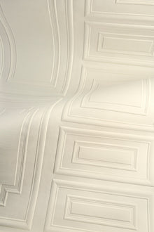 44022 Manoir Objet Cream Wallpaper By Arte