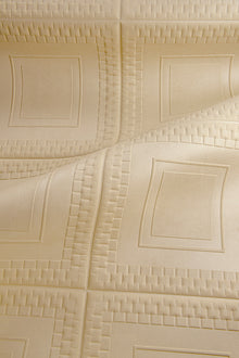 44032 Pantheon Objet Beige Wallpaper By Arte