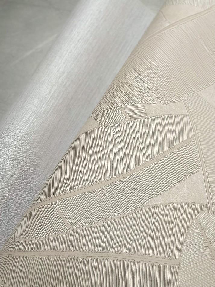 RIC202 Banyan Ivory Wallpaper by Masureel