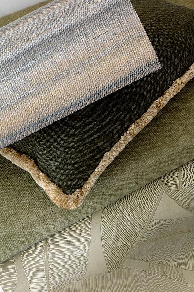 RIC206 Banyan Elm Wallpaper by Masureel