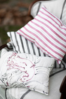 Aves Cereza Indiano Fabric by Coordonné