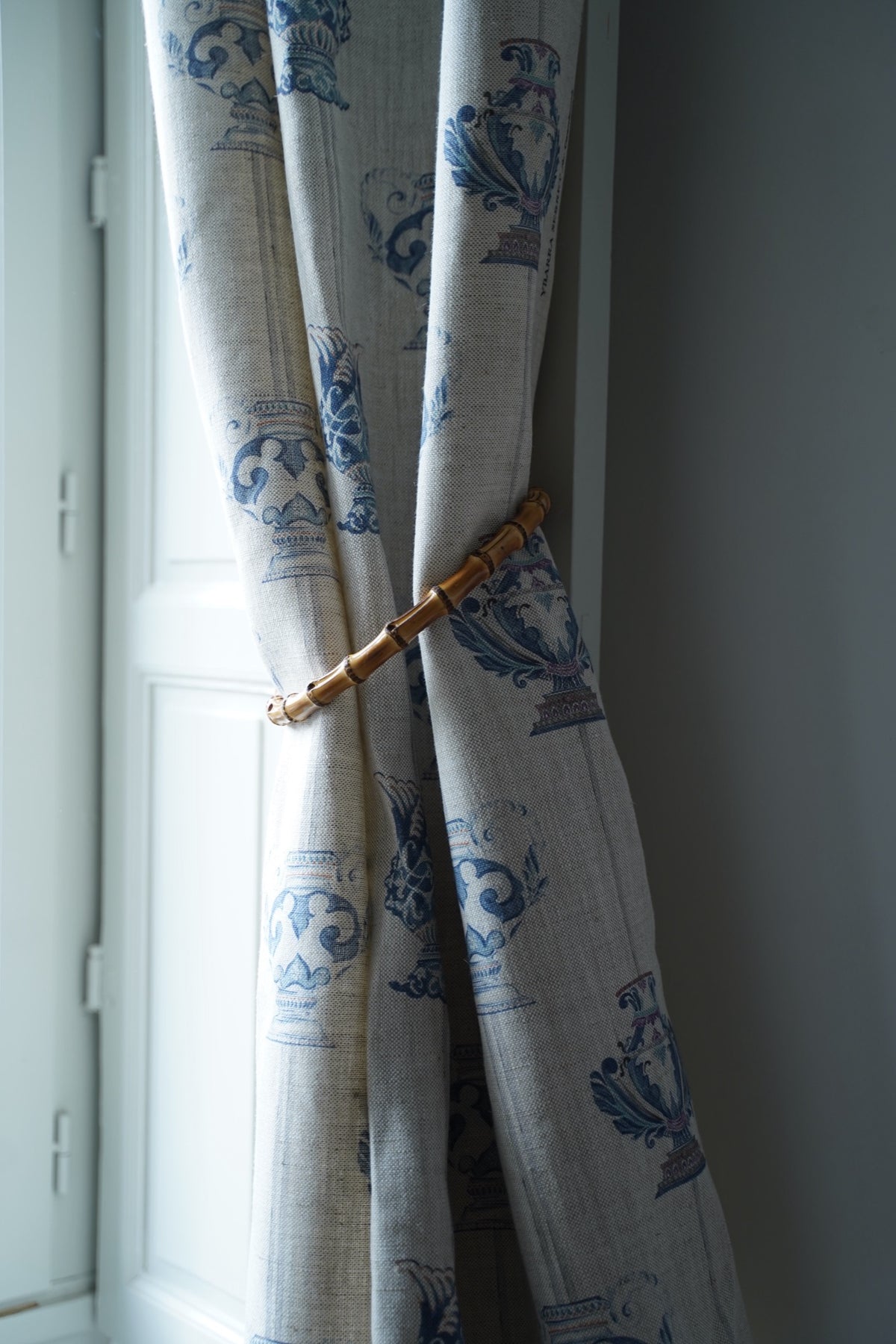 Ánforas Cristal Petra Fabric by Coordonné