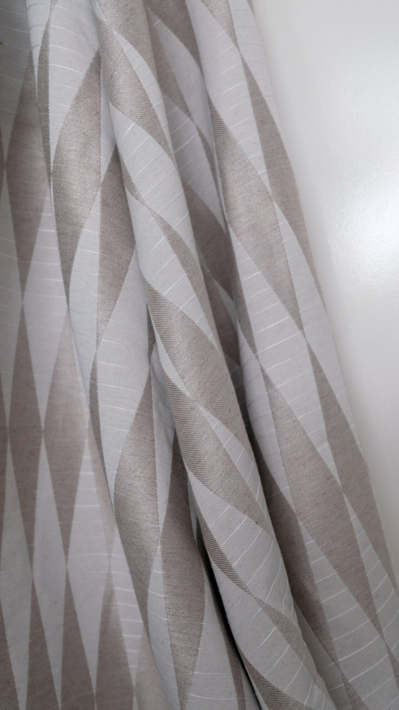 Backgammon Plata Maasai Fabric by Coordonné