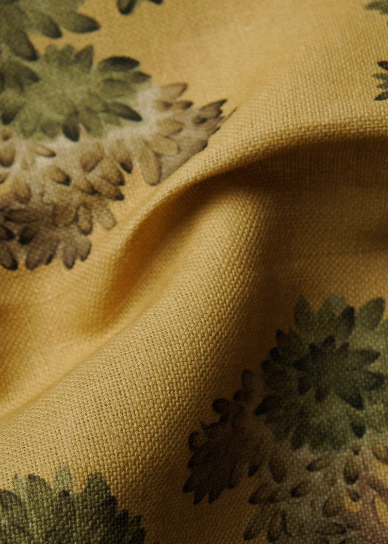 Field Maple Sunny Cotswolds Fabric by Coordonné