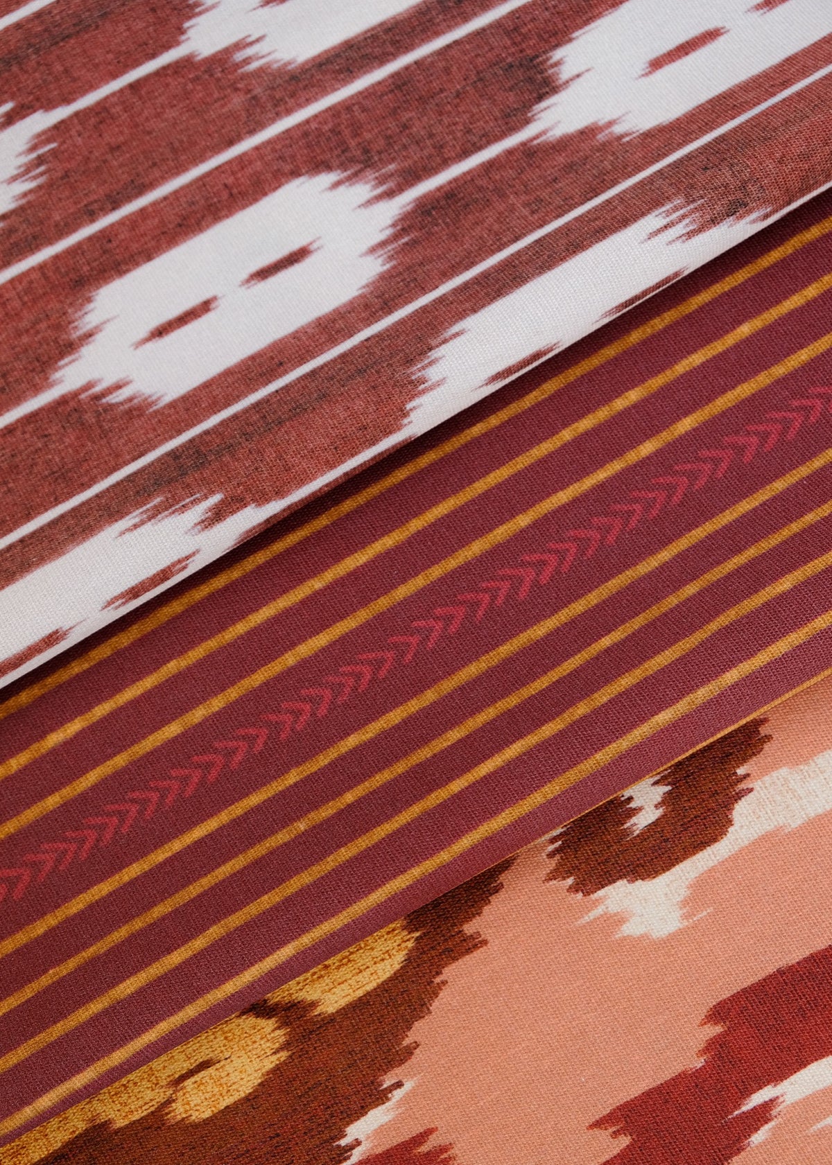 Huipil Wine Ikart Outdoor II Fabric by Coordonné
