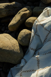 Ivy Garland Prune Cotswolds Fabric by Coordonné