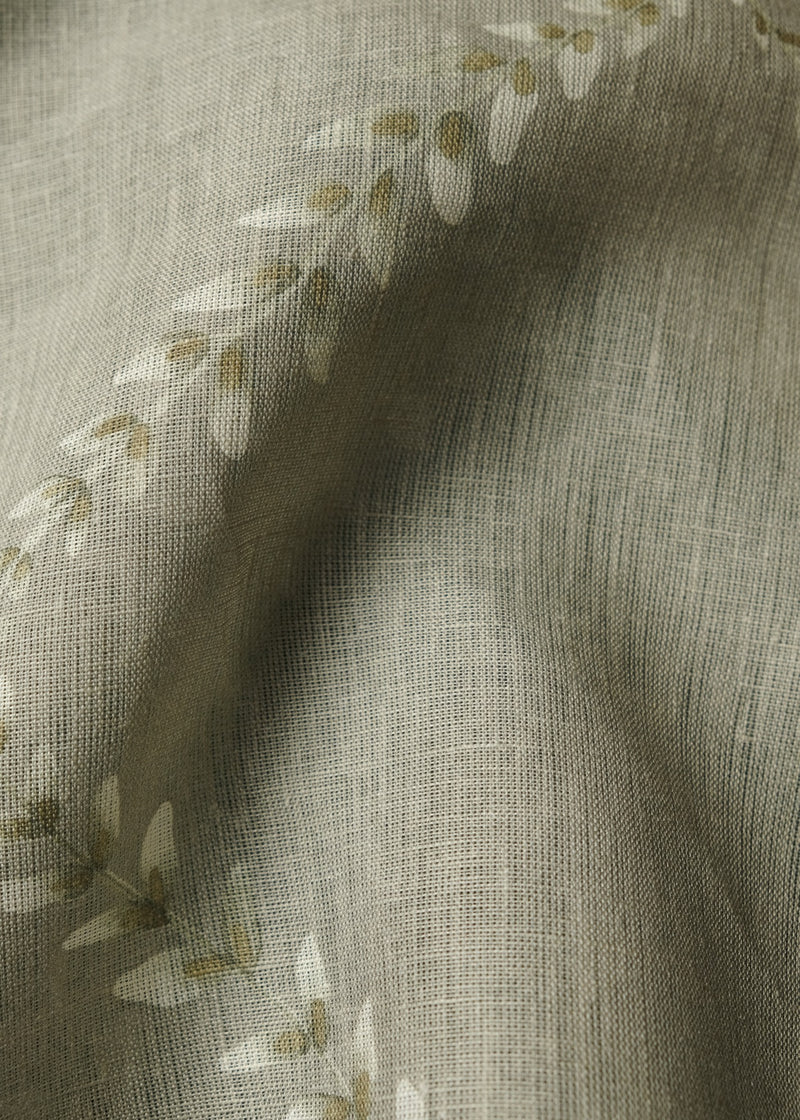 Ivy Garland Sky Cotswolds Fabric by Coordonné