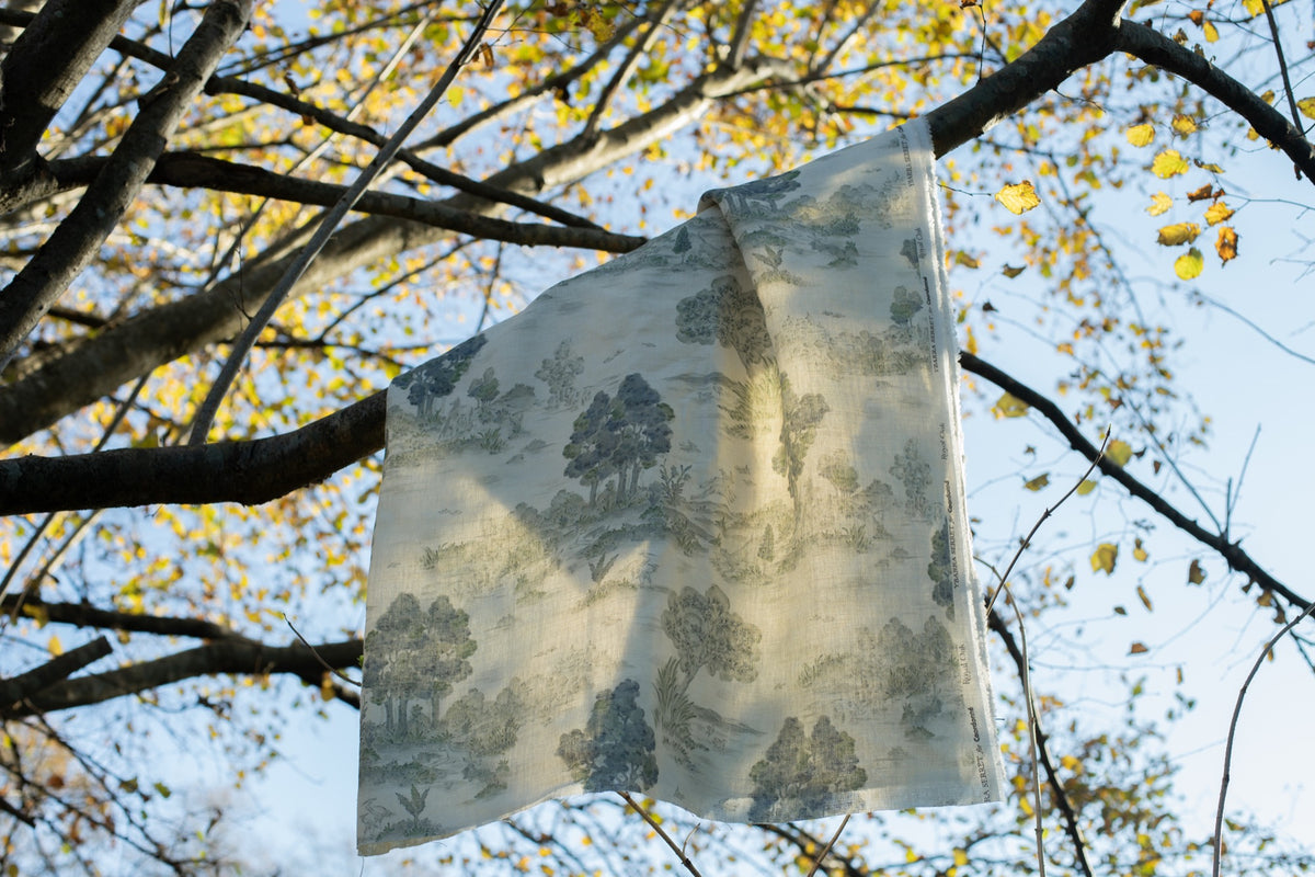 Royal Oak Aqua Cotswolds Fabric by Coordonné