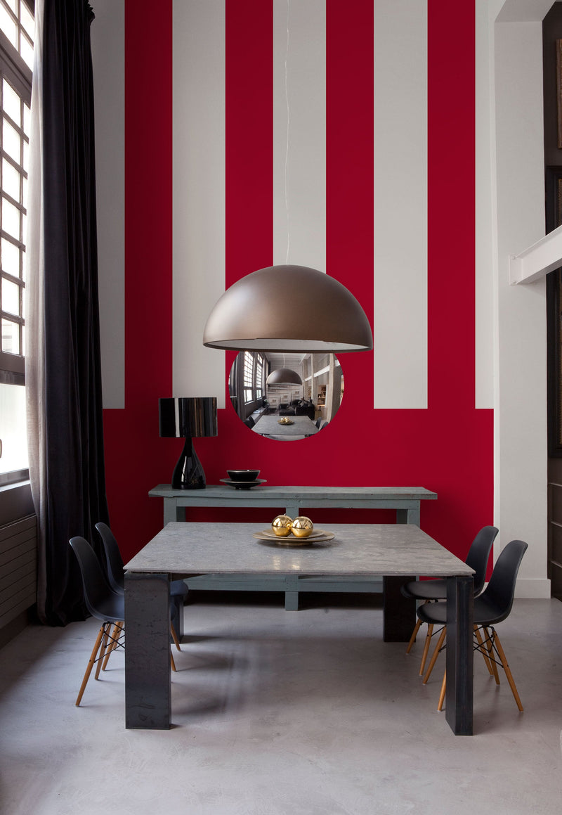 Linde Green Tilde Wallpaper by Tres Tintas