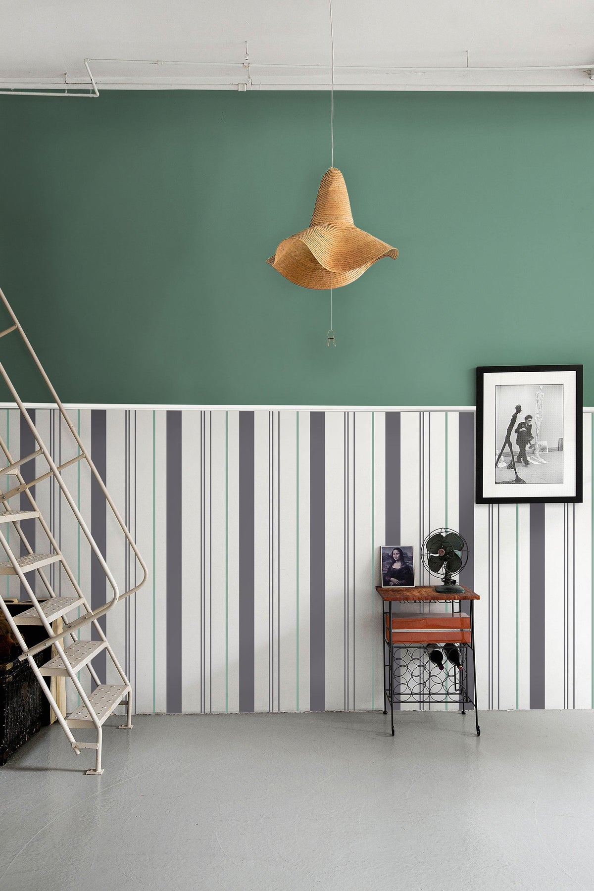 TI3604-2 Razz Grey, Green Tilde Wallpaper by Tres Tintas
