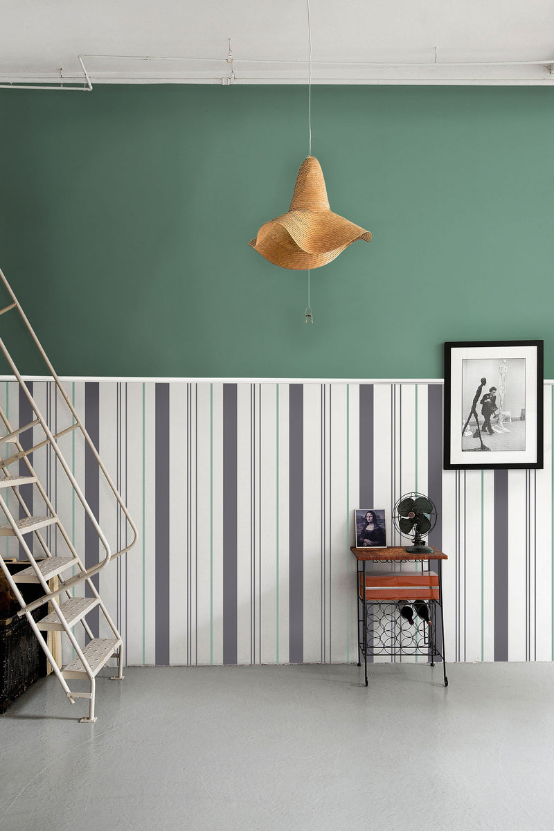 Razz Grey, Green Tilde Wallpaper by Tres Tintas