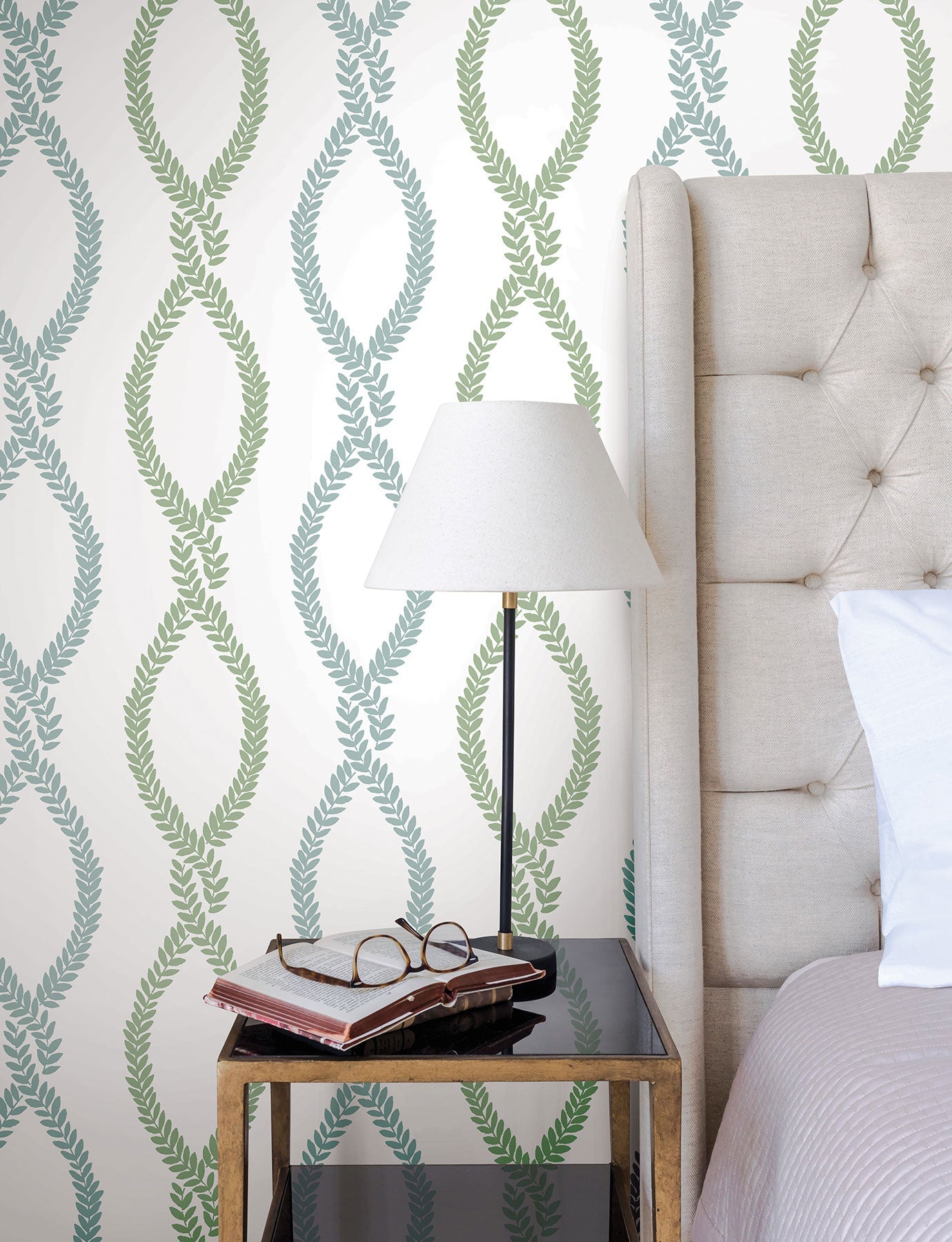 Laureate Vine Trellis Light Green Jardin Wallpaper by York Wallcoverings