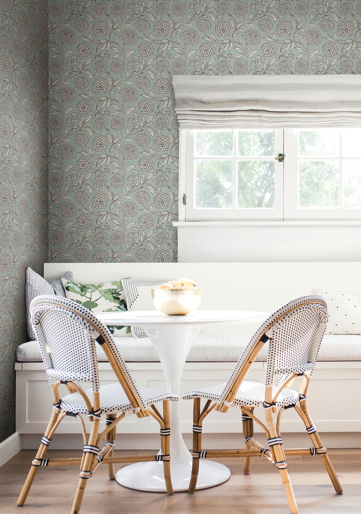 Chatsworth Garden Floral Trail Sky Blue Jardin Wallpaper by York Wallcoverings